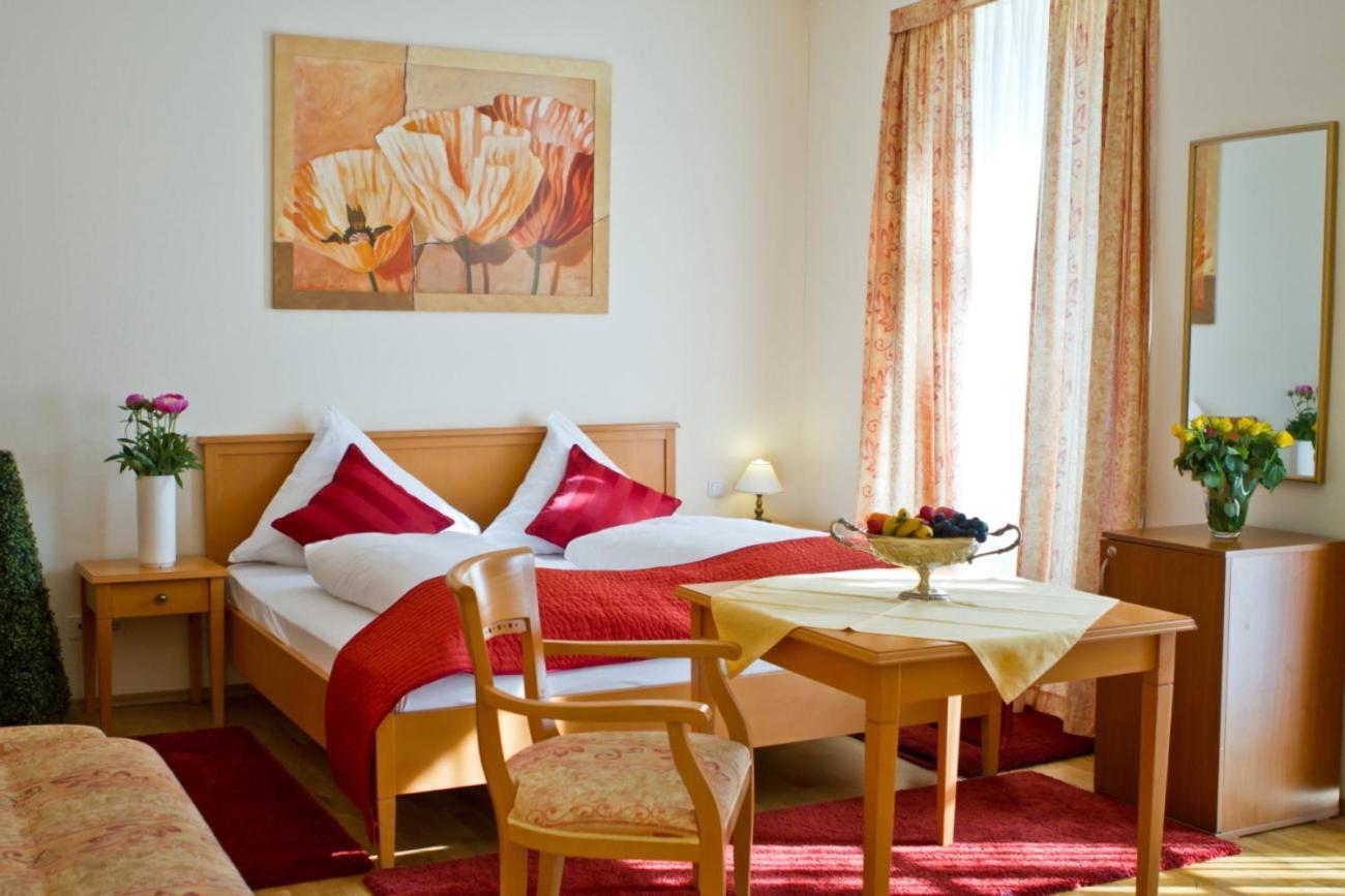 Hotel Zum Goldenen Loewen Baden-Baden Eksteriør bilde